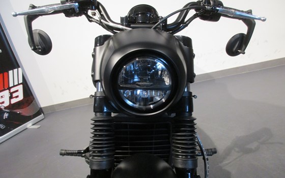 Umgebautes Motorrad Indian Scout Bobber 1131 von Motorrad Kreiselmeyer GmbH - Bild 10 Umgebautes Motorrad Indian Scout Bobber 1131 von Motorrad Kreiselmeyer GmbH - Bild 10