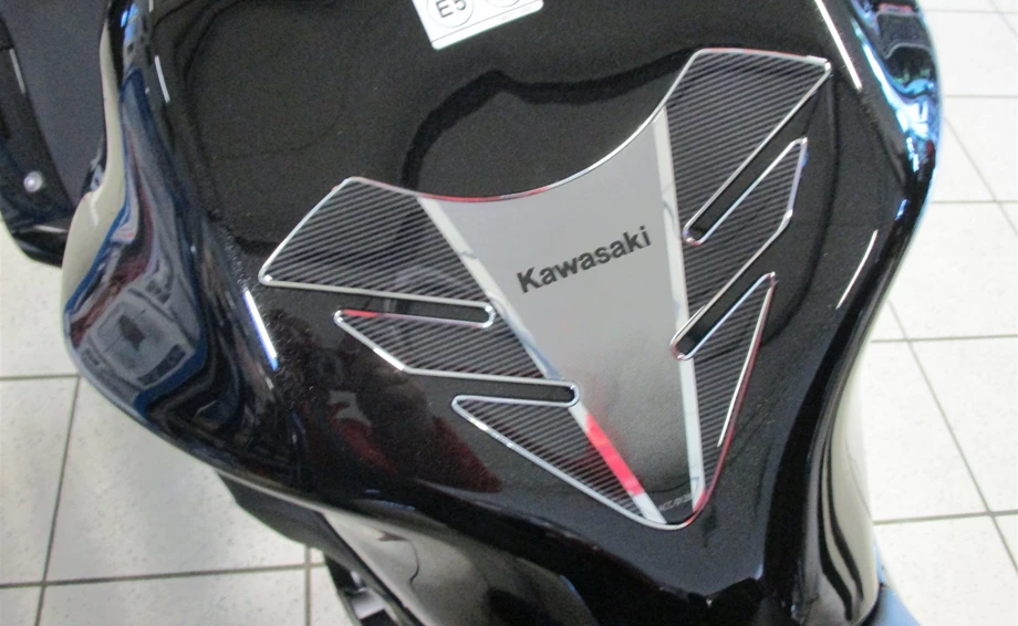 Umbgebautes Motorrad Kawasaki Ninja 650 Bild 7: Umbgebautes Motorrad Kawasaki Ninja 650