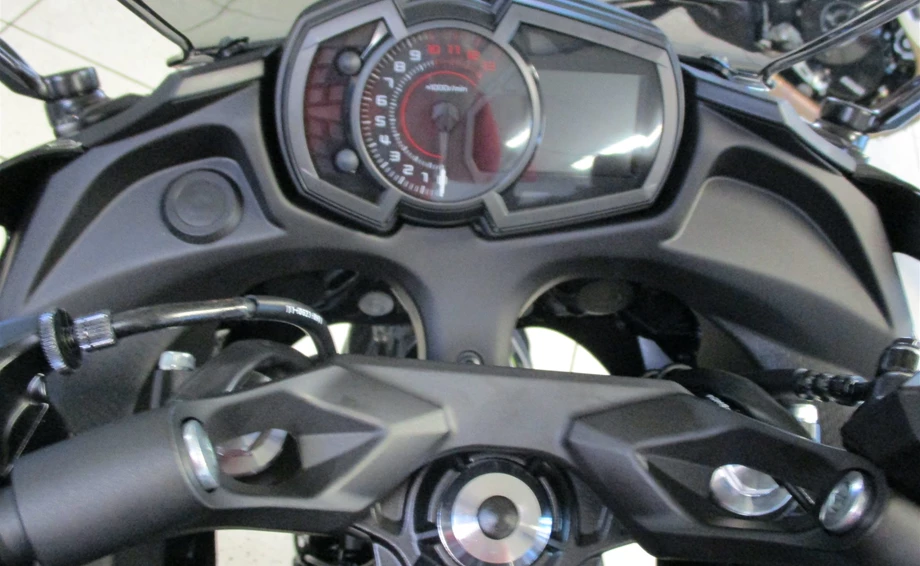 Umbgebautes Motorrad Kawasaki Ninja 650 Bild 8: Umbgebautes Motorrad Kawasaki Ninja 650