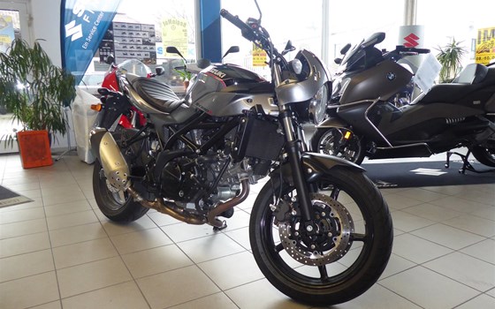 Umgebautes Motorrad Suzuki SV650X von Reimo-Reinhard Motorrad GmbH - Bild 5 Umgebautes Motorrad Suzuki SV650X von Reimo-Reinhard Motorrad GmbH - Bild 5
