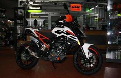KTM 125 Duke Custom Bike