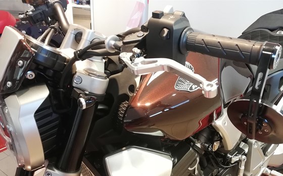 Umgebautes Motorrad Honda CB 1000 R von Motorrad-Box GmbH - Bild 11 Umgebautes Motorrad Honda CB 1000 R von Motorrad-Box GmbH - Bild 11