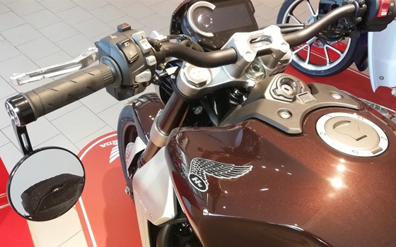 Umgebautes Motorrad Honda CB 1000 R von Motorrad-Box GmbH - Bild 12 Umgebautes Motorrad Honda CB 1000 R von Motorrad-Box GmbH - Bild 12