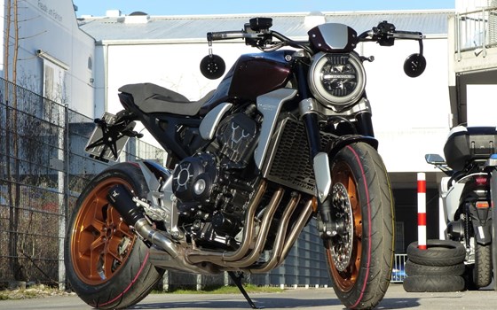Umgebautes Motorrad Honda CB 1000 R von Motorrad-Box GmbH - Bild 7 Umgebautes Motorrad Honda CB 1000 R von Motorrad-Box GmbH - Bild 7