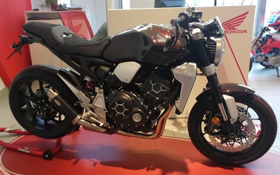 Umgebautes Motorrad Honda CB 1000 R von Motorrad-Box GmbH - Bild 8 Umgebautes Motorrad Honda CB 1000 R von Motorrad-Box GmbH - Bild 8