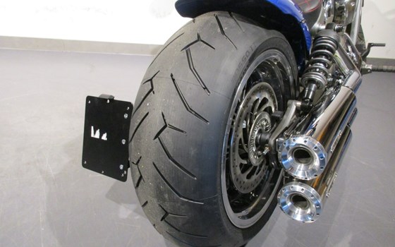 Umgebautes Motorrad Indian Scout von Motorrad Kreiselmeyer GmbH - Bild 11 Umgebautes Motorrad Indian Scout von Motorrad Kreiselmeyer GmbH - Bild 11