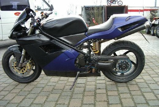 Umgebautes Motorrad Ducati 748 von Motorrad Technik Martynow - Bild 6 Umgebautes Motorrad Ducati 748 von Motorrad Technik Martynow - Bild 6