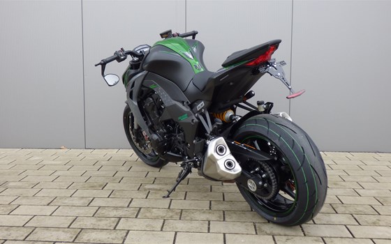 Umgebautes Motorrad Kawasaki Z1000 R von BPR-Bikes e.K. - Bild 4 Umgebautes Motorrad Kawasaki Z1000 R von BPR-Bikes e.K. - Bild 4