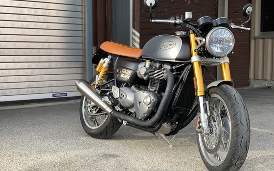 Umgebautes Motorrad Triumph Thruxton 1200R von Pat-Bikes AG - Bild 1 Umgebautes Motorrad Triumph Thruxton 1200R von Pat-Bikes AG - Bild 1