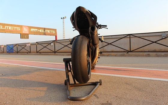 Umgebautes Motorrad Ducati Streetfighter S von DSB BERLIN - Bild 3 Umgebautes Motorrad Ducati Streetfighter S von DSB BERLIN - Bild 3