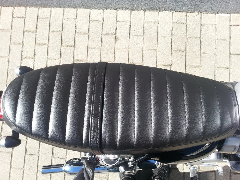 Umbgebautes Motorrad Triumph Bonneville T120 Bild 9: Umbgebautes Motorrad Triumph Bonneville T120