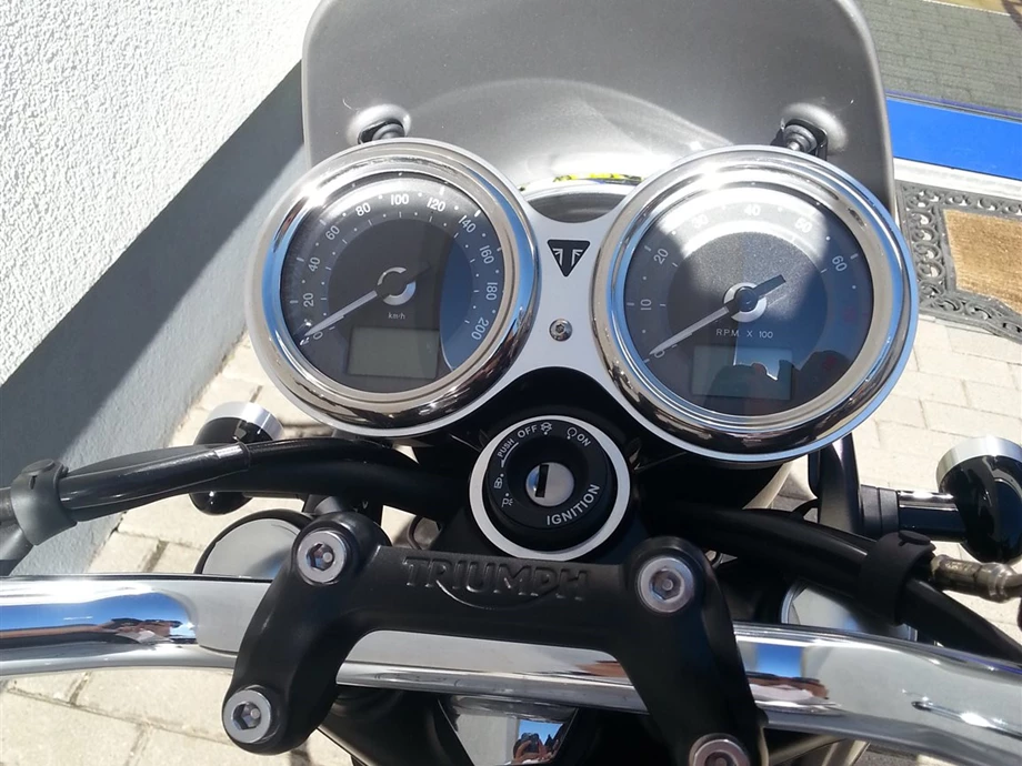 Umbgebautes Motorrad Triumph Bonneville T120 Bild 5: Umbgebautes Motorrad Triumph Bonneville T120