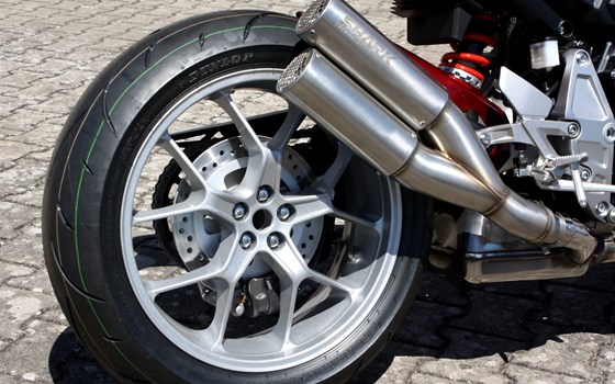 Umgebautes Motorrad Honda CB 1000 R von M. Perschall GmbH - Bild 16 Umgebautes Motorrad Honda CB 1000 R von M. Perschall GmbH - Bild 16