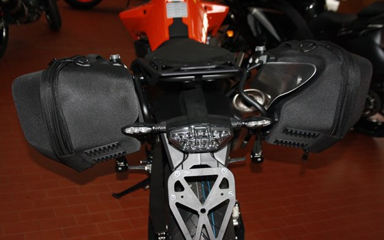 Umgebautes Motorrad KTM 790 Duke von Zweirad Waibel GmbH & Co. KG - Bild 1 Umgebautes Motorrad KTM 790 Duke von Zweirad Waibel GmbH & Co. KG - Bild 1
