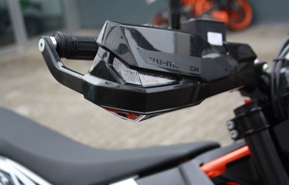 KTM 690 SMC R Custom Bike