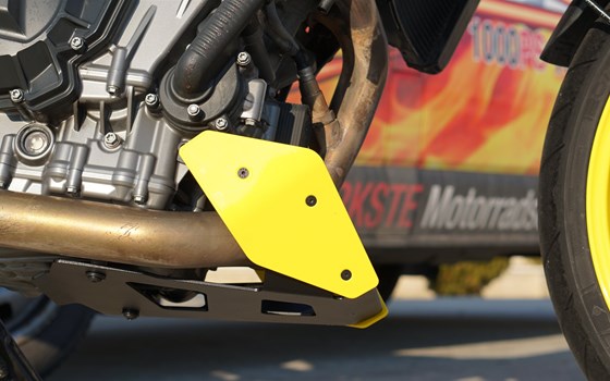 Umgebautes Motorrad KTM 790 Duke von 1000PS.at - Bild 19 Umgebautes Motorrad KTM 790 Duke von 1000PS.at - Bild 19