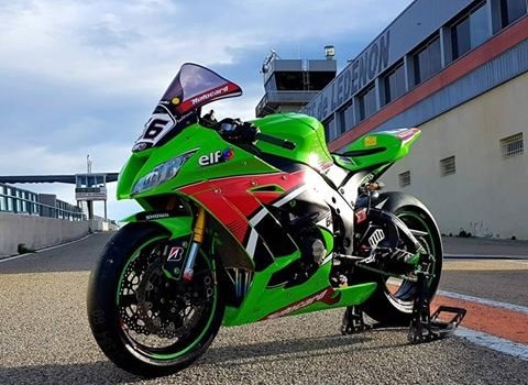 Umgebautes Motorrad Kawasaki Ninja ZX-10R von Dino - Motorradtechnik - Bild 3 Umgebautes Motorrad Kawasaki Ninja ZX-10R von Dino - Motorradtechnik - Bild 3
