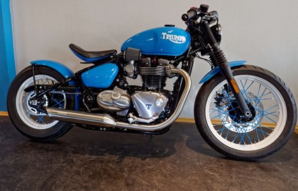 Triumph Bonneville Bobber Custom Bike
