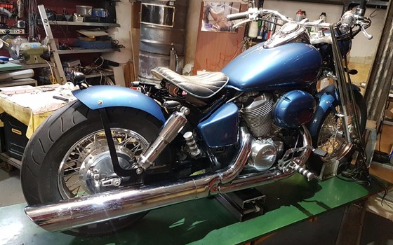 Umgebautes Motorrad Honda VT 750 Shadow von Mooch - Bild 14 Umgebautes Motorrad Honda VT 750 Shadow von Mooch - Bild 14