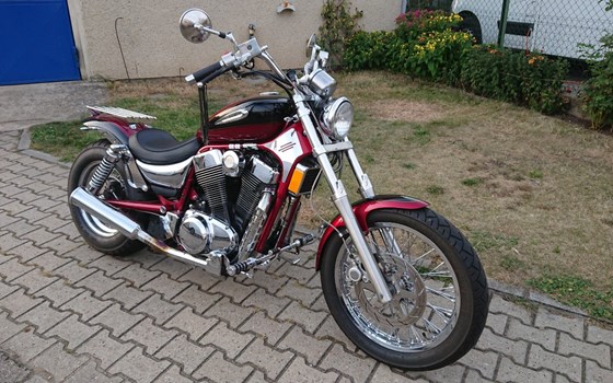 Umgebautes Motorrad Suzuki VS 1400 GLP Intruder von Motorrad Michael Faderl - Bild 2 Umgebautes Motorrad Suzuki VS 1400 GLP Intruder von Motorrad Michael Faderl - Bild 2