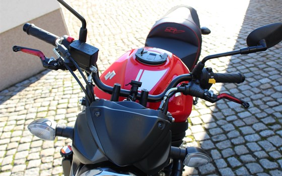 Umgebautes Motorrad Suzuki SV650 von Zweirad Nürnberger - Bild 5 Umgebautes Motorrad Suzuki SV650 von Zweirad Nürnberger - Bild 5