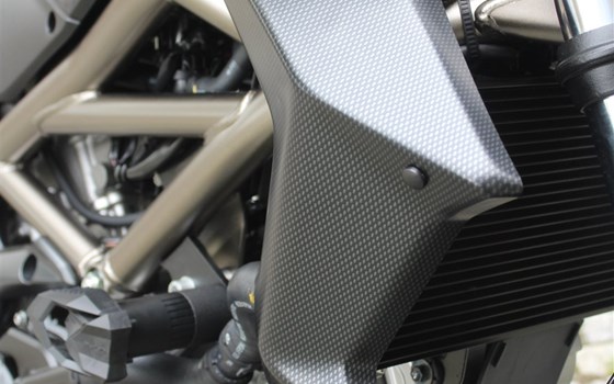 Umgebautes Motorrad Suzuki SV650 von Zweirad Nürnberger - Bild 8 Umgebautes Motorrad Suzuki SV650 von Zweirad Nürnberger - Bild 8