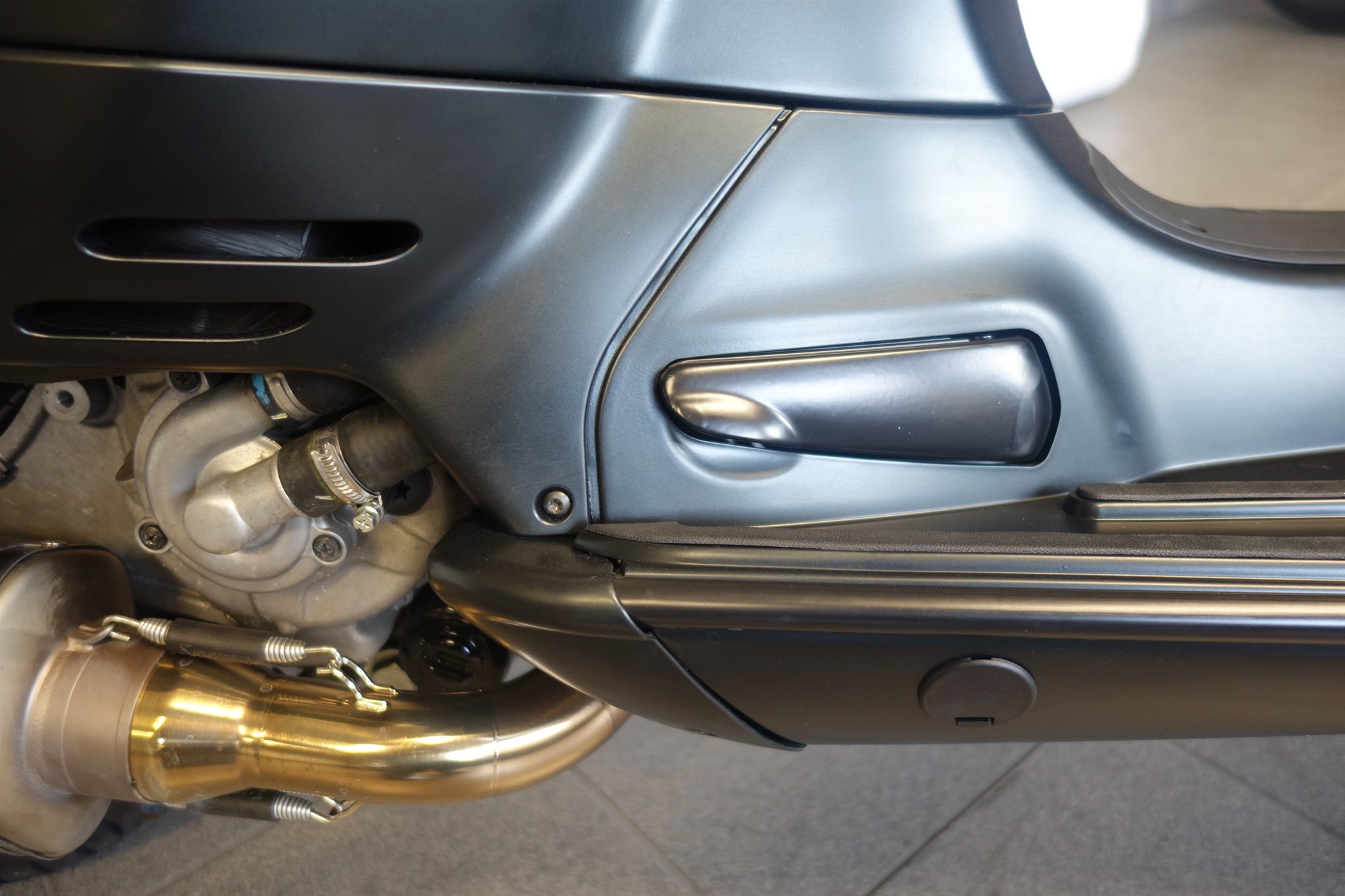 Details zum Custom-Bike Vespa GTS 300 i.e. Super Sport des