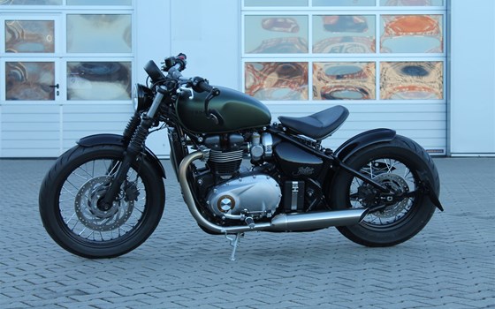 Umgebautes Motorrad Triumph Bonneville Bobber von Stärker-Profil GmbH - Bild 11 Umgebautes Motorrad Triumph Bonneville Bobber von Stärker-Profil GmbH - Bild 11