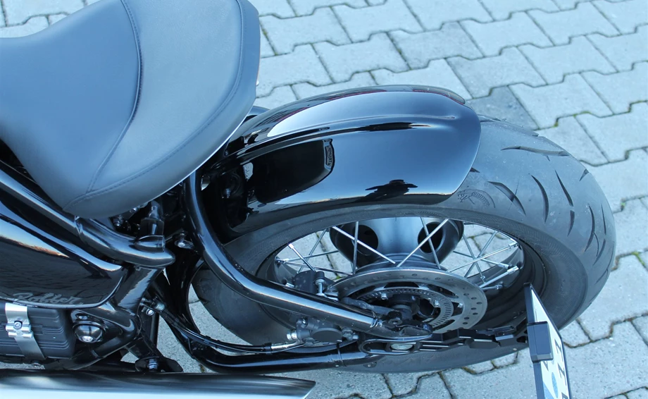 Umbgebautes Motorrad Triumph Bonneville Bobber Bild 5: Umbgebautes Motorrad Triumph Bonneville Bobber