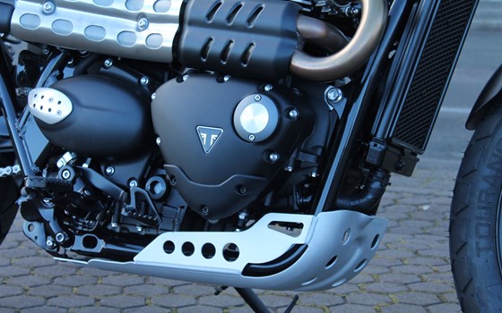 Umgebautes Motorrad Triumph Street Scrambler von Stärker-Profil GmbH - Bild 11 Umgebautes Motorrad Triumph Street Scrambler von Stärker-Profil GmbH - Bild 11