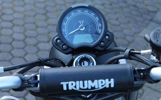 Umgebautes Motorrad Triumph Street Scrambler von Stärker-Profil GmbH - Bild 6 Umgebautes Motorrad Triumph Street Scrambler von Stärker-Profil GmbH - Bild 6