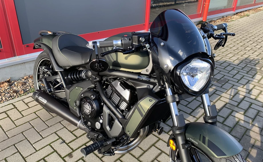Umbgebautes Motorrad Kawasaki Vulcan S Bild 12: Umbgebautes Motorrad Kawasaki Vulcan S