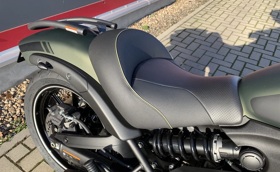 Umbgebautes Motorrad Kawasaki Vulcan S Bild 10: Umbgebautes Motorrad Kawasaki Vulcan S
