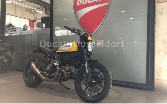 Umgebautes Motorrad Ducati Scrambler Icon von Ducati Düsseldorf - Bild 11 Umgebautes Motorrad Ducati Scrambler Icon von Ducati Düsseldorf - Bild 11
