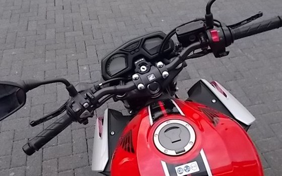 Umgebautes Motorrad Honda CB650F von Auto- und Motorradhaus Eichhorn GmbH - Bild 6 Umgebautes Motorrad Honda CB650F von Auto- und Motorradhaus Eichhorn GmbH - Bild 6