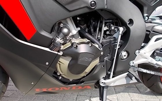 Umgebautes Motorrad Honda CBR1000RR Fireblade von Auto- und Motorradhaus Eichhorn GmbH - Bild 8 Umgebautes Motorrad Honda CBR1000RR Fireblade von Auto- und Motorradhaus Eichhorn GmbH - Bild 8