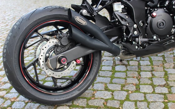 Umgebautes Motorrad Suzuki GSX-S750 von Zweirad Nürnberger - Bild 13 Umgebautes Motorrad Suzuki GSX-S750 von Zweirad Nürnberger - Bild 13