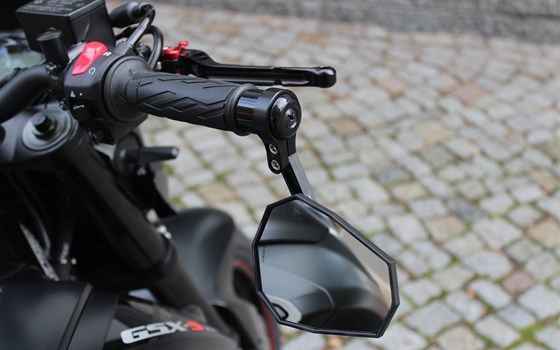 Umgebautes Motorrad Suzuki GSX-S750 von Zweirad Nürnberger - Bild 4 Umgebautes Motorrad Suzuki GSX-S750 von Zweirad Nürnberger - Bild 4
