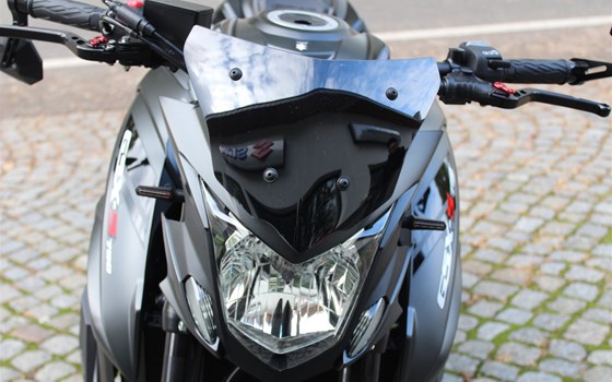 Umgebautes Motorrad Suzuki GSX-S750 von Zweirad Nürnberger - Bild 8 Umgebautes Motorrad Suzuki GSX-S750 von Zweirad Nürnberger - Bild 8