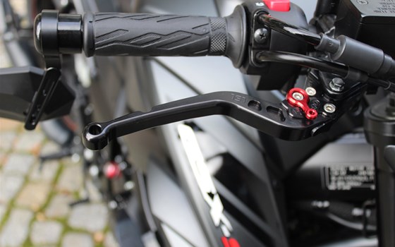 Umgebautes Motorrad Suzuki GSX-S750 von Zweirad Nürnberger - Bild 10 Umgebautes Motorrad Suzuki GSX-S750 von Zweirad Nürnberger - Bild 10