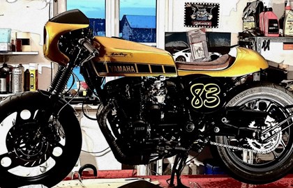 Yamaha XJ 600 Custom Bike