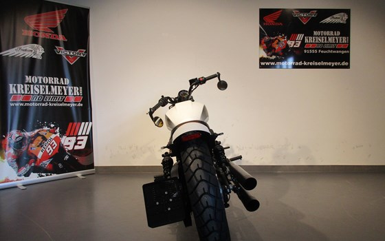 Umgebautes Motorrad Indian Scout Bobber 1131 von Motorrad Kreiselmeyer GmbH - Bild 7 Umgebautes Motorrad Indian Scout Bobber 1131 von Motorrad Kreiselmeyer GmbH - Bild 7