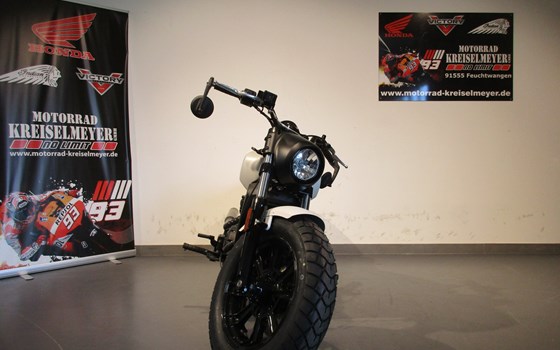 Umgebautes Motorrad Indian Scout Bobber 1131 von Motorrad Kreiselmeyer GmbH - Bild 3 Umgebautes Motorrad Indian Scout Bobber 1131 von Motorrad Kreiselmeyer GmbH - Bild 3