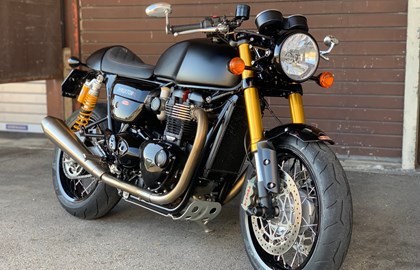 Triumph Thruxton 1200R Custom Bike Triumph Thruxton 1200R Custom Bike