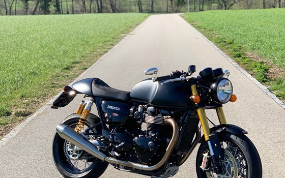 Umgebautes Motorrad Triumph Thruxton 1200R von Pat-Bikes AG - Bild 5 Umgebautes Motorrad Triumph Thruxton 1200R von Pat-Bikes AG - Bild 5