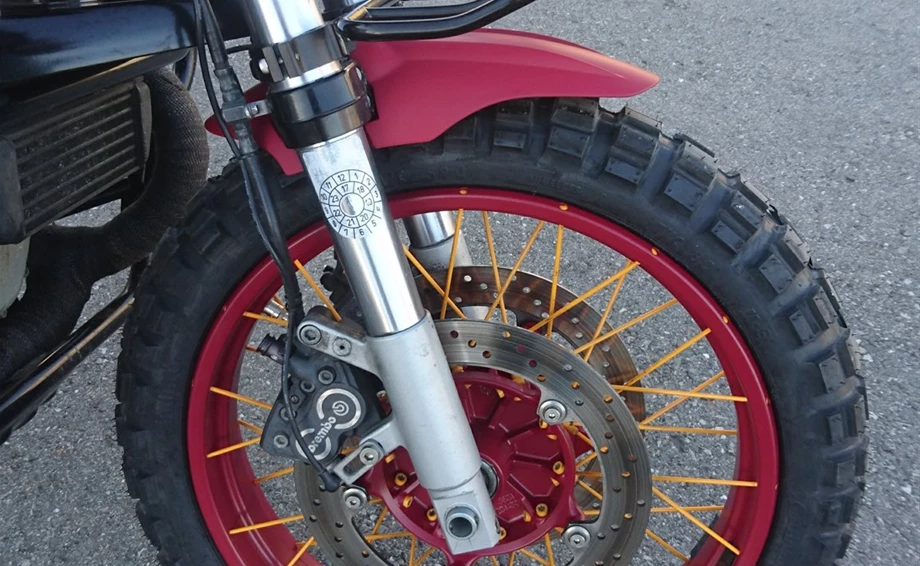 Umbgebautes Motorrad BMW R 1150 GS Bild 6: Umbgebautes Motorrad BMW R 1150 GS