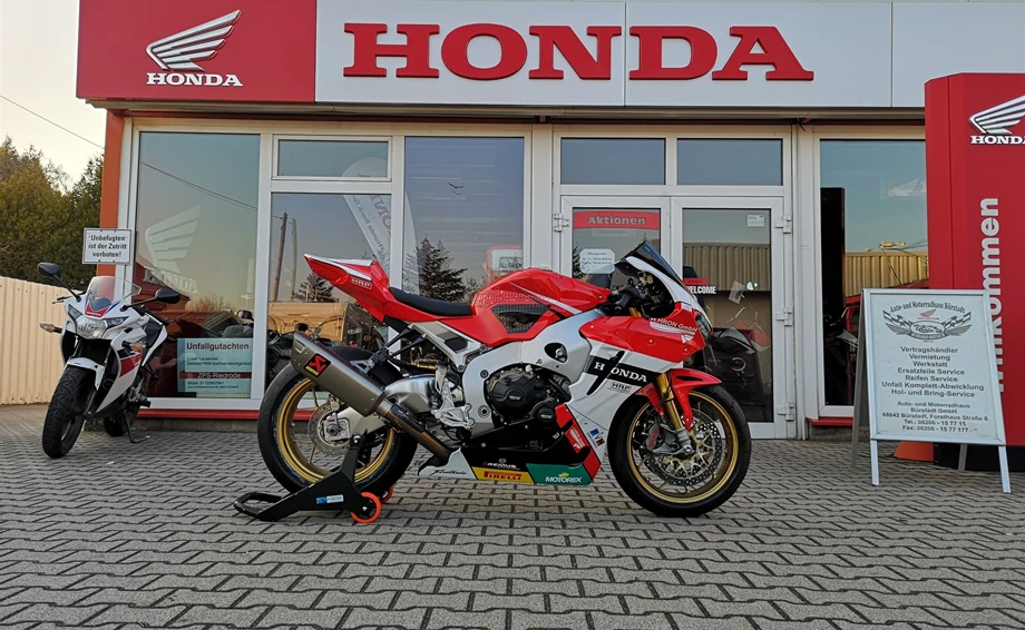 Rebuilt motorbike Honda CBR1000RR Fireblade SP Bild 1: Rebuilt motorbike Honda CBR1000RR Fireblade SP