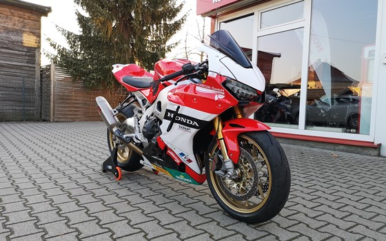 Umgebautes Motorrad Honda CBR1000RR Fireblade SP von Auto-und Motorradhaus Bürstadt GmbH - Bild 2