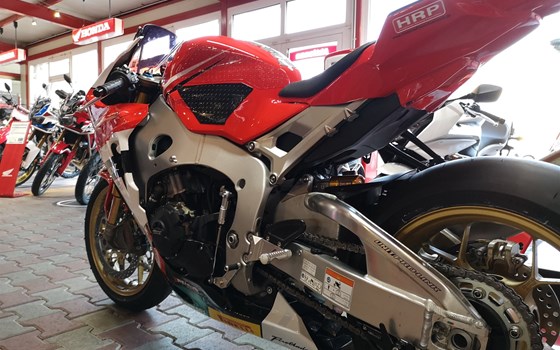 Umgebautes Motorrad Honda CBR1000RR Fireblade SP von Auto-und Motorradhaus Bürstadt GmbH - Bild 10