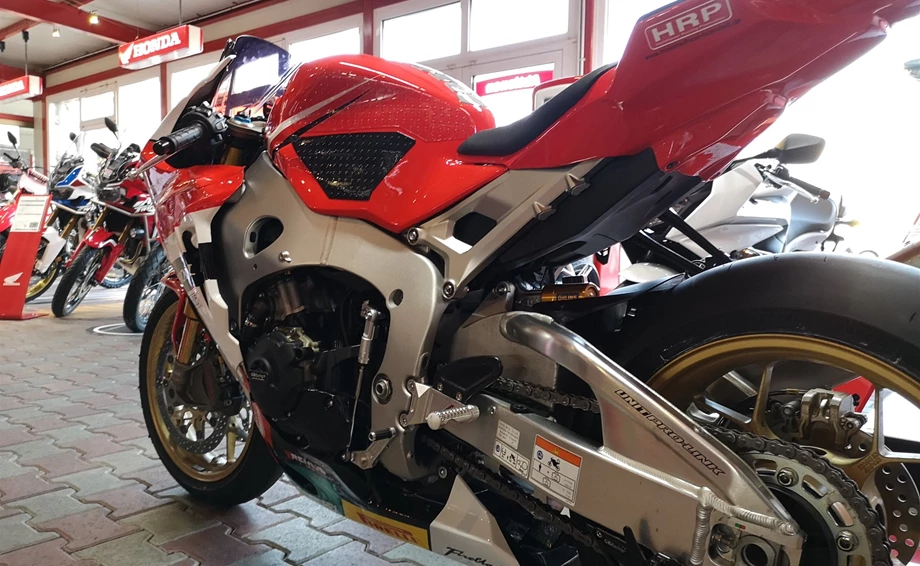 Rebuilt motorbike Honda CBR1000RR Fireblade SP Bild 10: Rebuilt motorbike Honda CBR1000RR Fireblade SP